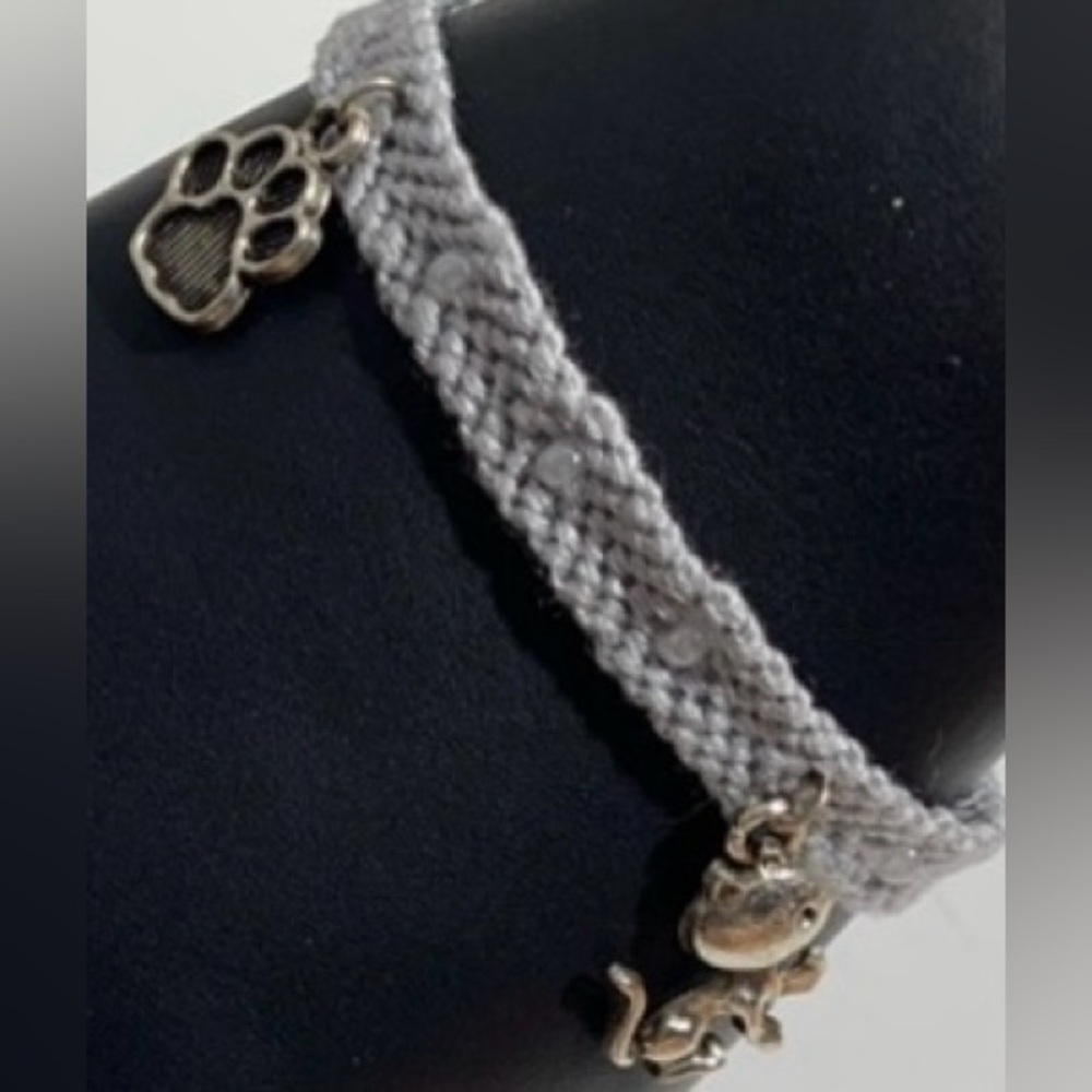 Hand crafted beaded with kitten and paw charms macrame bracelet